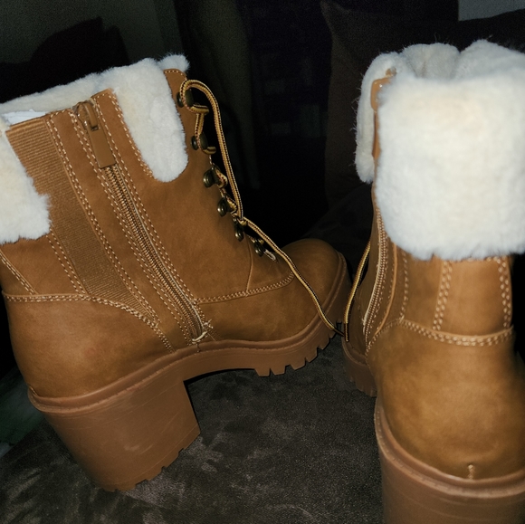 TORRID Fur Hiker Bootie (WW) - Picture 7 of 8